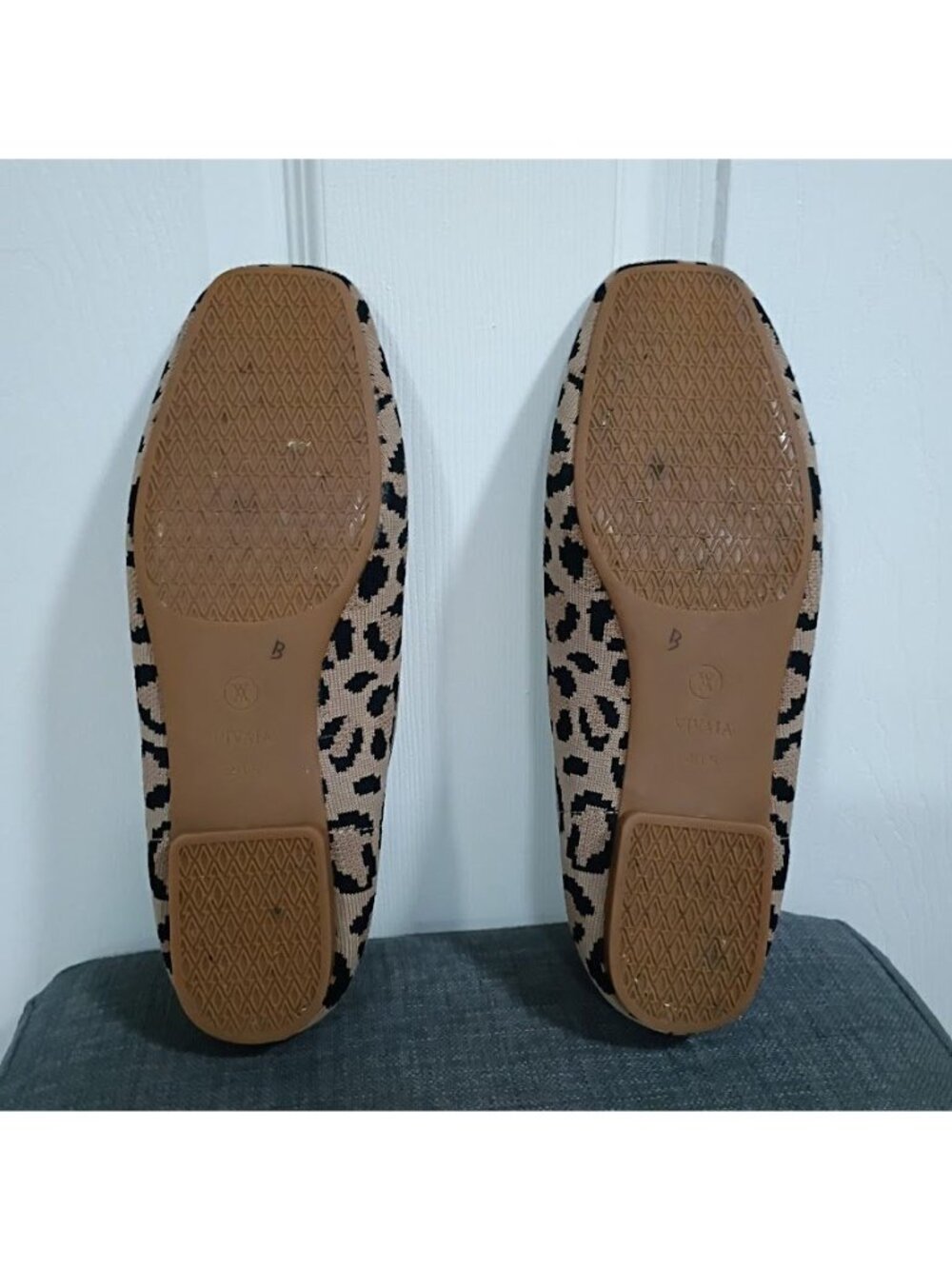 Vivaia Leopard Print Womens 10 Loafers Stylish Slip-On Flats - Picture 7 of 8